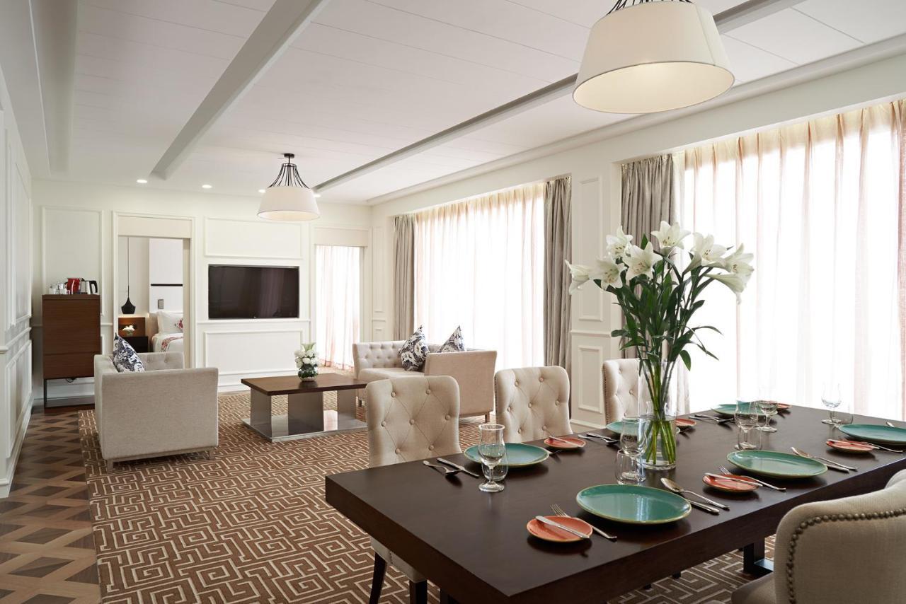 فندق موفينبيك آند كونفينشن سنتر كيه إل آي إيه سيبانغ المظهر الخارجي الصورة A suite at the hotel