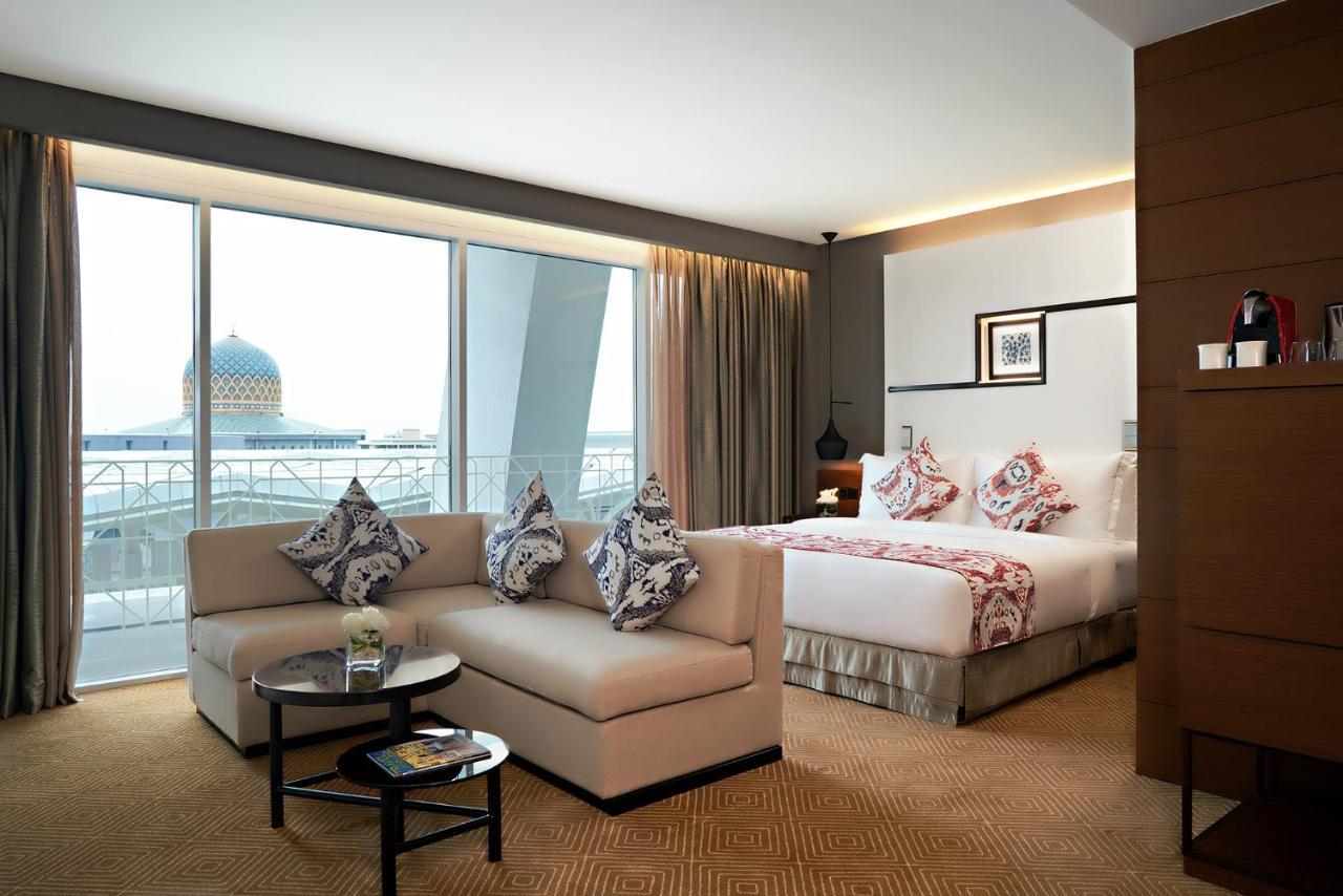 فندق موفينبيك آند كونفينشن سنتر كيه إل آي إيه سيبانغ المظهر الخارجي الصورة Deluxe Suite